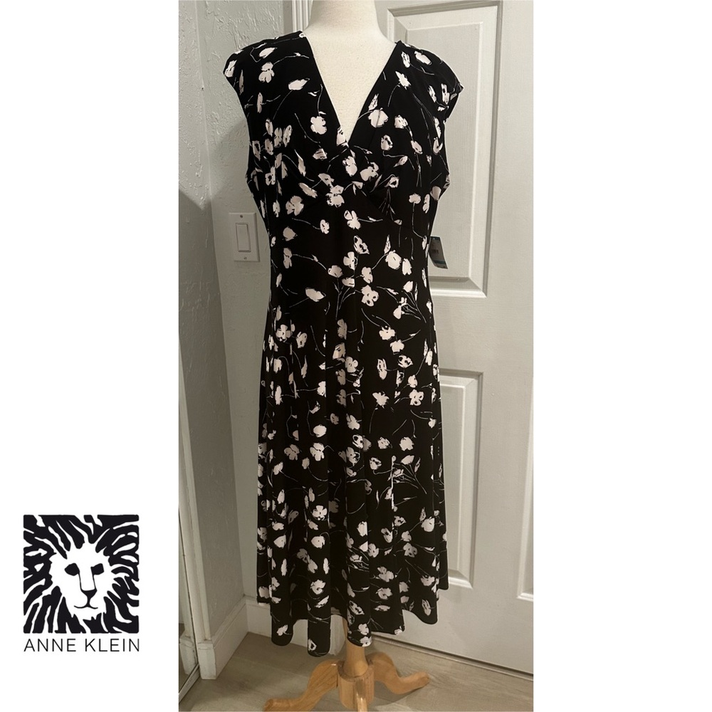 Anne Klein Lily dress, NWT